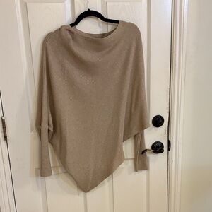 Elegant Tan Women's Sweater